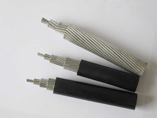 电力电缆需要铠装和绞合的原因是什么？